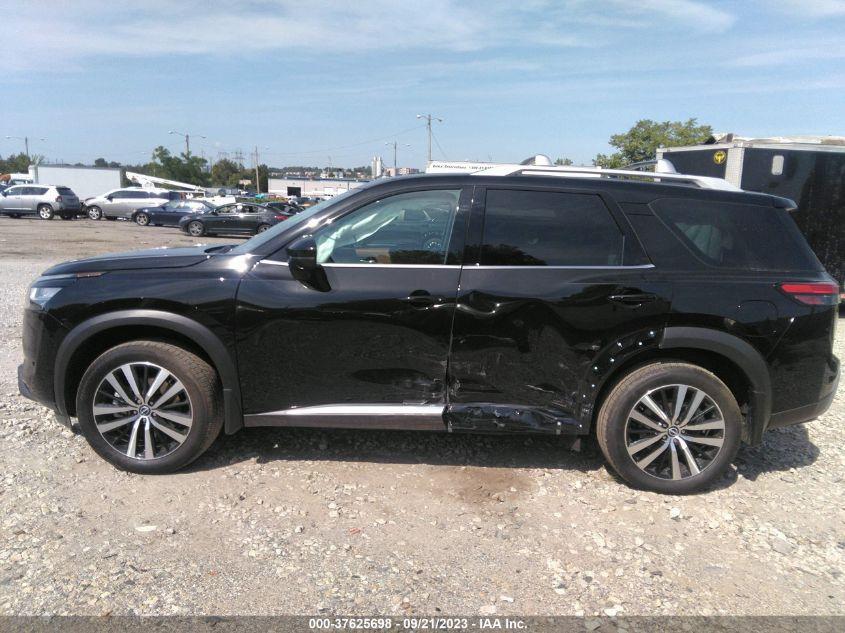 NISSAN PATHFINDER PLATINUM 2023