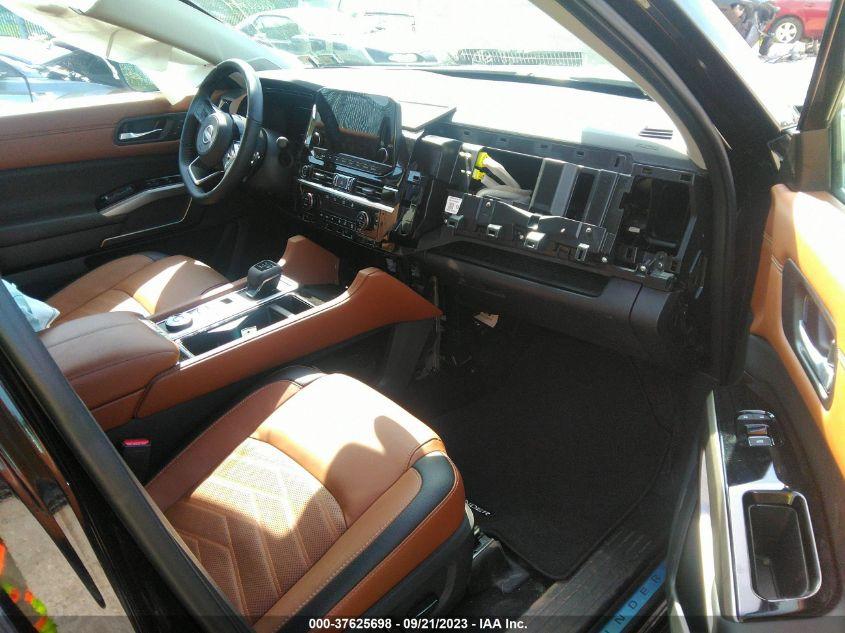 NISSAN PATHFINDER PLATINUM 2023