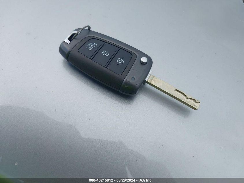 HYUNDAI TUCSON SE 2022