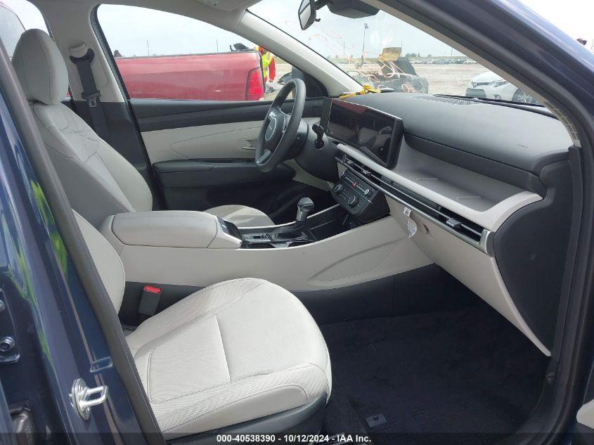 HYUNDAI TUCSON SE 2025