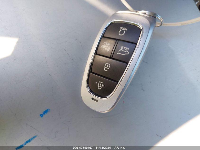 HYUNDAI SANTA FE SEL 2023