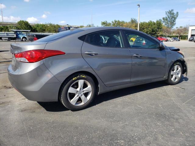 HYUNDAI ELANTRA GL 2013