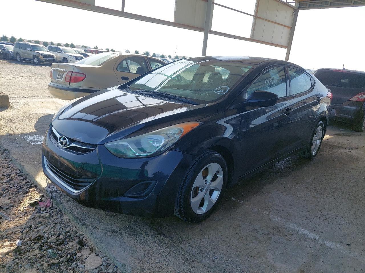 HYUNDAI ELANTRA  2013