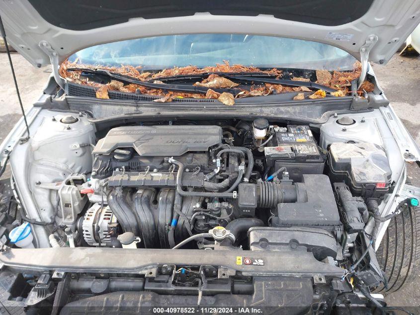 HYUNDAI ELANTRA SEL 2022