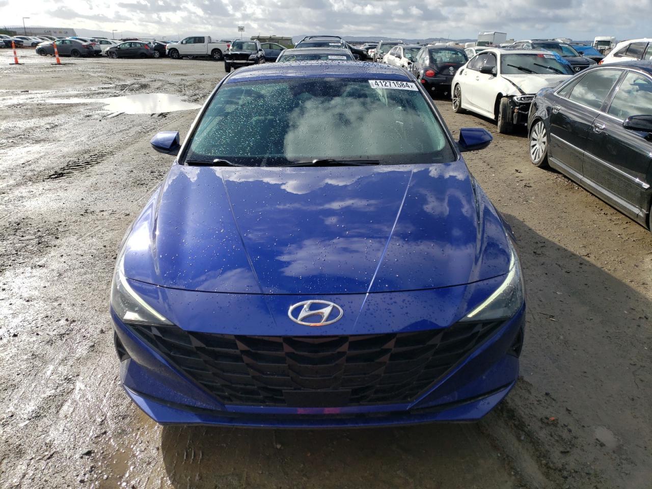 HYUNDAI ELANTRA SE SE 2021