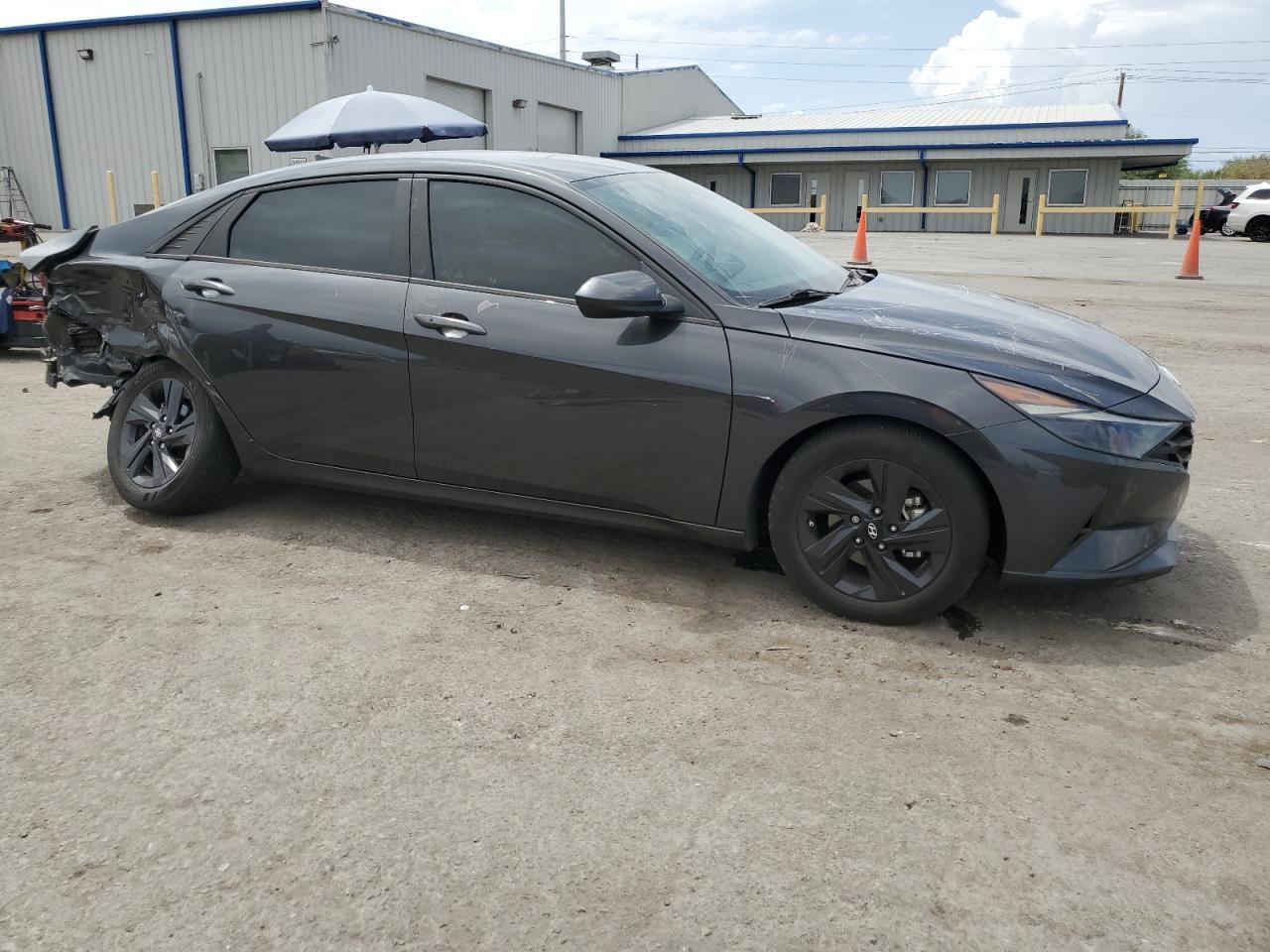 HYUNDAI ELANTRA SE 2021