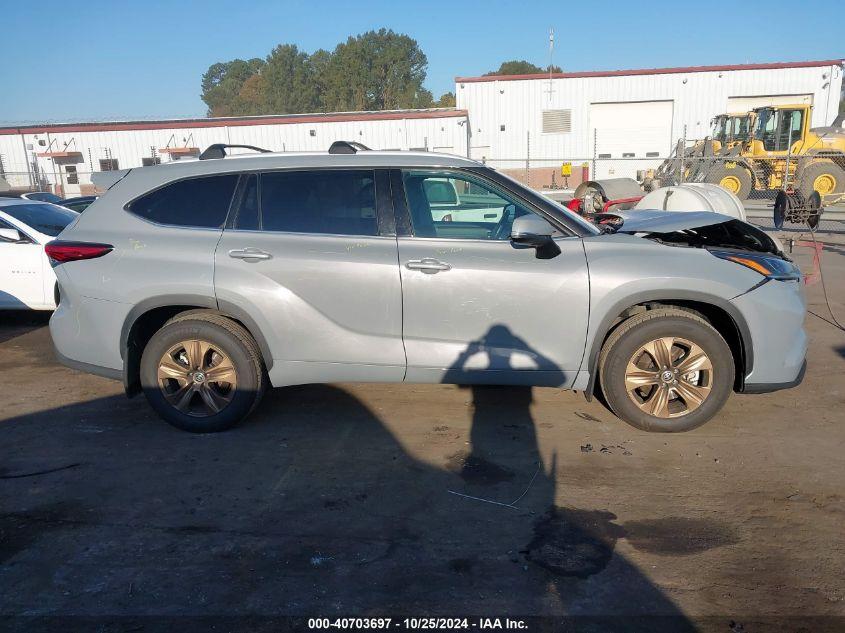 TOYOTA HIGHLANDER HYBRID XLE BRONZE EDITION 2022