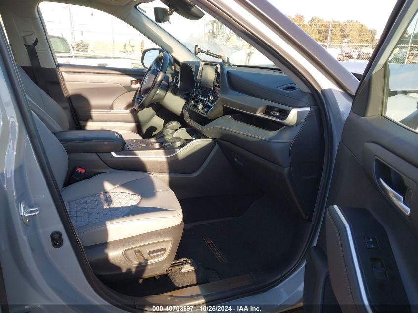 TOYOTA HIGHLANDER HYBRID XLE BRONZE EDITION 2022