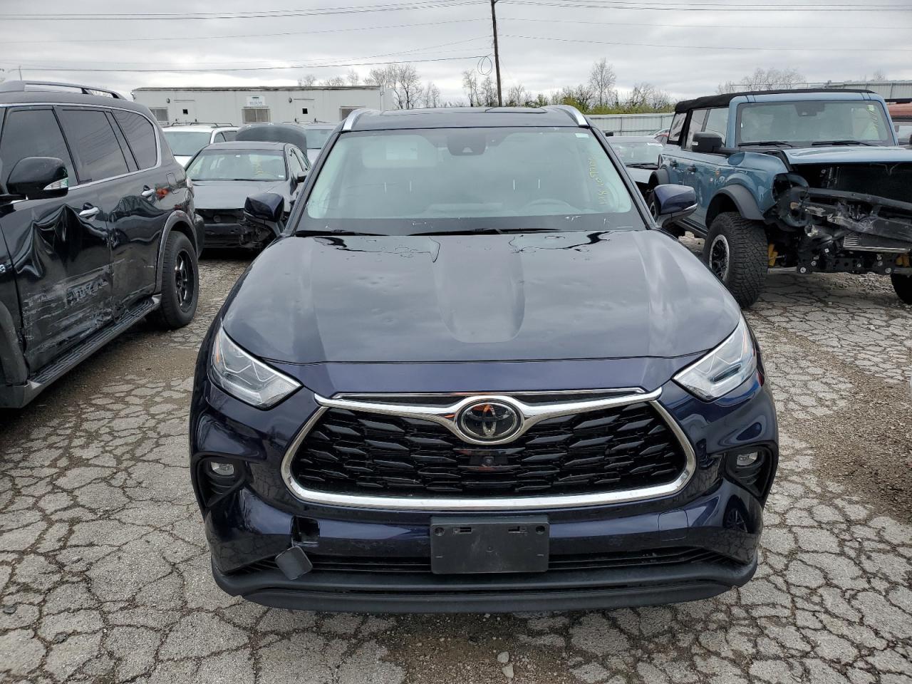 TOYOTA HIGHLANDER  2022