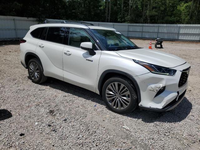 TOYOTA HIGHLANDER  2020