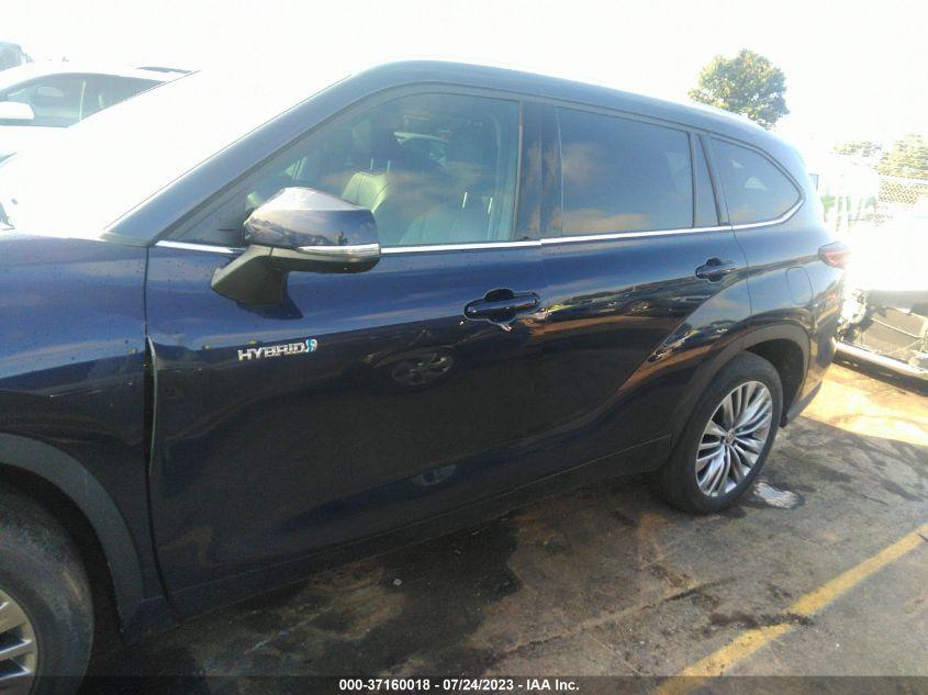 TOYOTA HIGHLANDER HYBRID PLATINUM 2021
