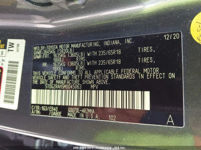 TOYOTA HIGHLANDER XLE 2021