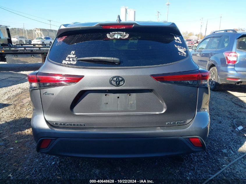 TOYOTA HIGHLANDER XLE 2022