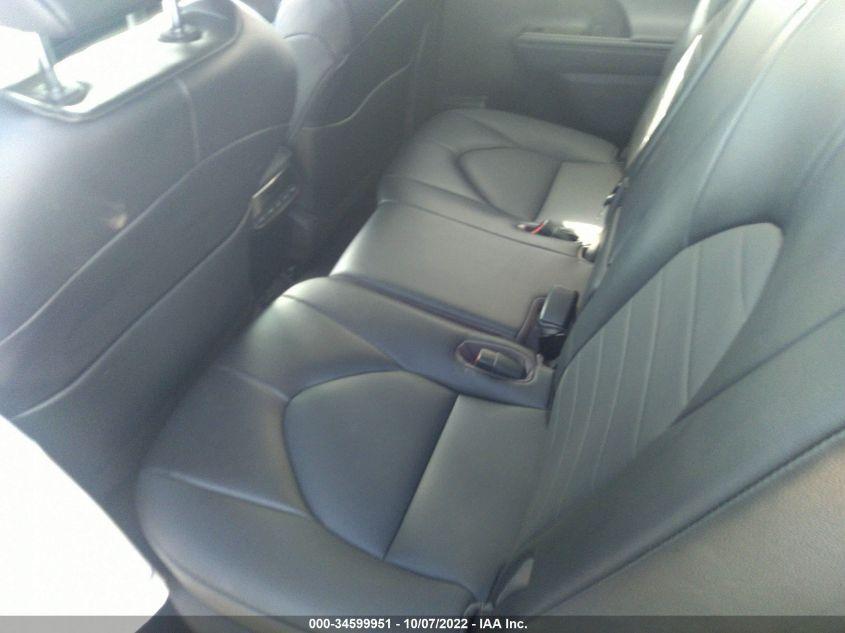 TOYOTA HIGHLANDER XLE 2022