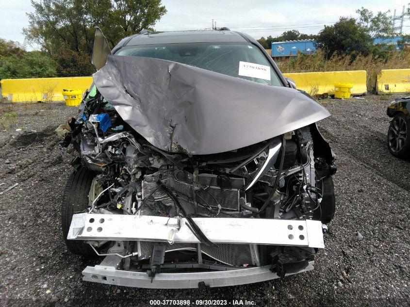 TOYOTA SIENNA XLE 2023