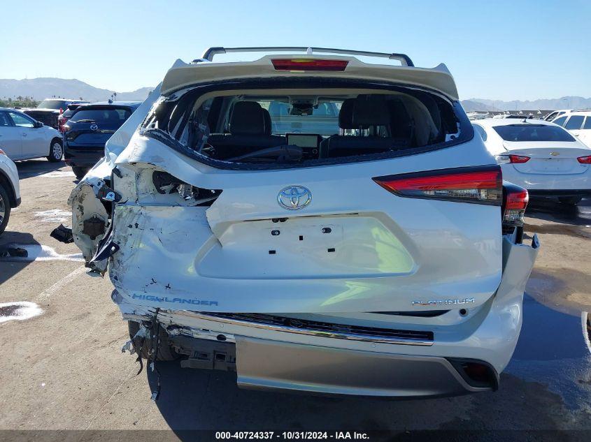 TOYOTA HIGHLANDER PLATINUM 2023