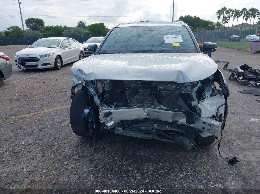 TOYOTA HIGHLANDER XLE 2023