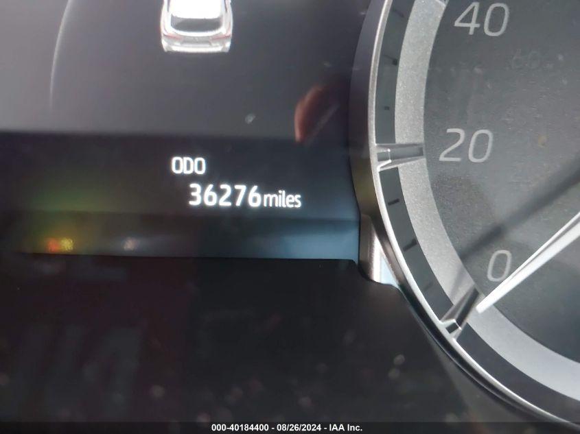 TOYOTA HIGHLANDER XLE 2023