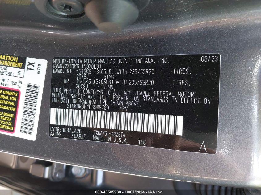 TOYOTA HIGHLANDER PLATINUM 2023