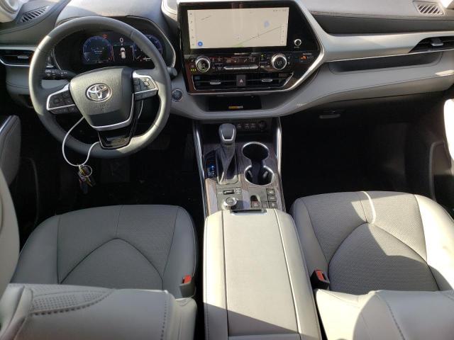 TOYOTA HIGHLANDER  2023