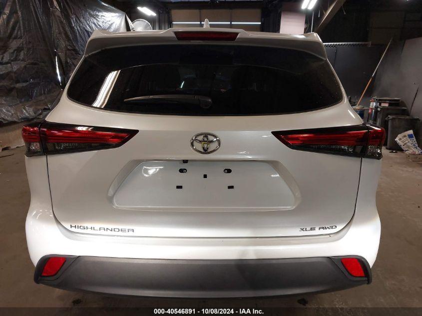 TOYOTA HIGHLANDER XLE 2023