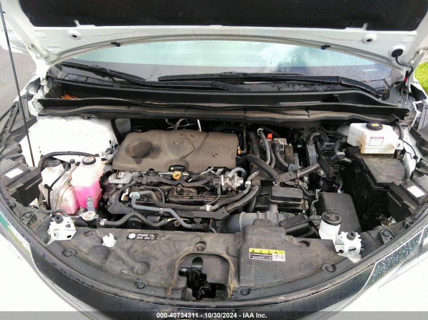 TOYOTA SIENNA LE 2022