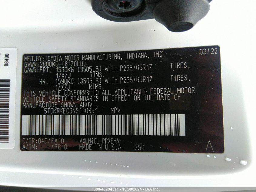 TOYOTA SIENNA LE 2022