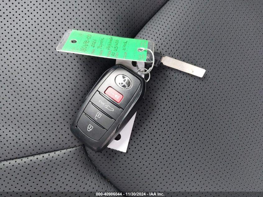 TOYOTA HIGHLANDER HYBRID LIMITED 2024