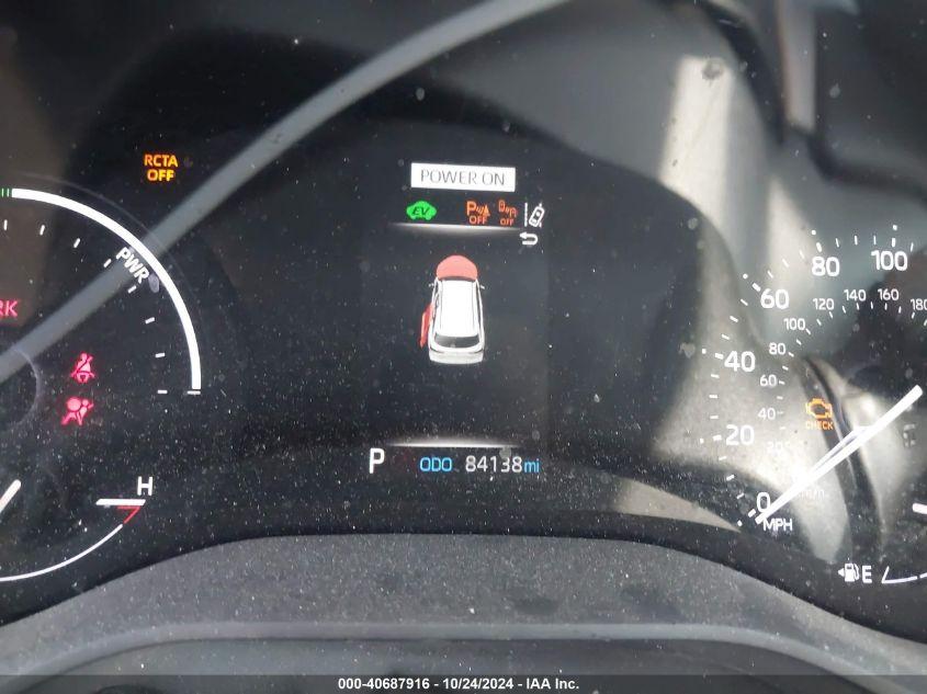 TOYOTA SIENNA XLE 2023