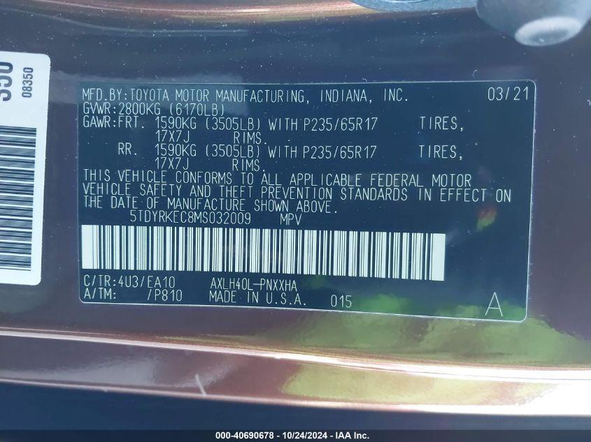 TOYOTA SIENNA XLE 2021