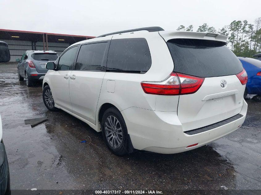 TOYOTA SIENNA XLE PREMIUM 2020