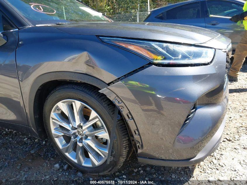 TOYOTA HIGHLANDER LIMITED 2021