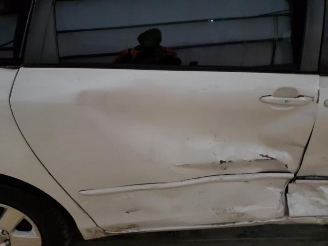 TOYOTA SIENNA XLE 2004