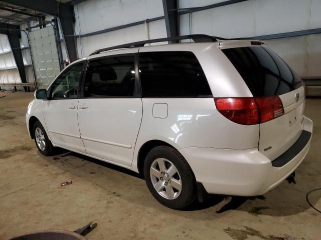 TOYOTA SIENNA XLE 2004