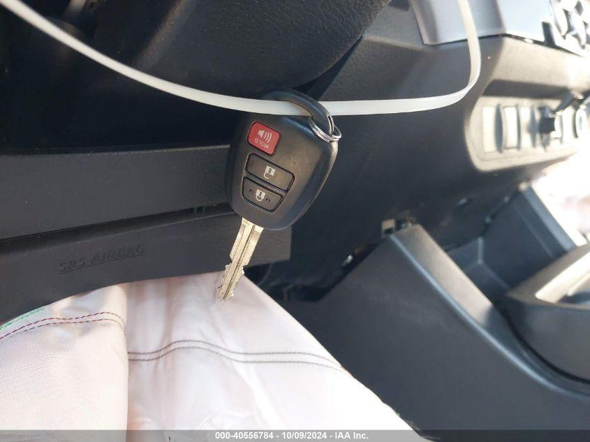 TOYOTA TACOMA SR 2020