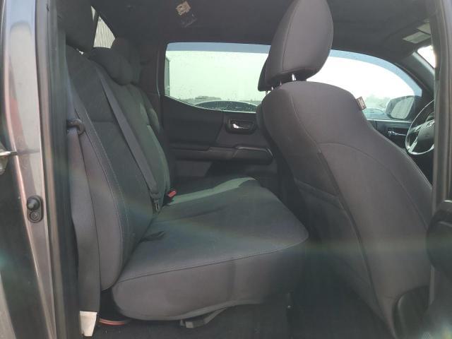 TOYOTA TACOMA DOU 2017