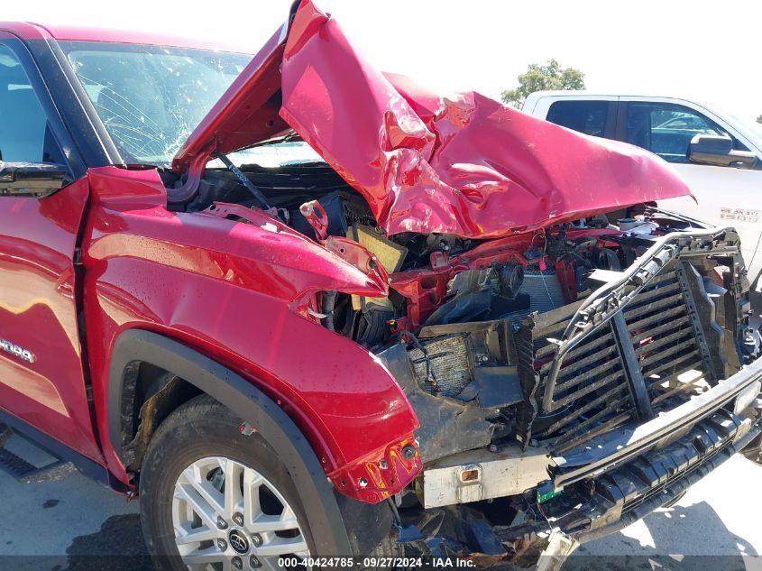 TOYOTA TUNDRA SR5 2024