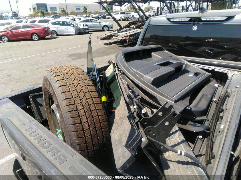 TOYOTA TUNDRA 4WD PLATINUM HYBRID 2023