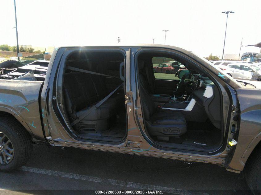 TOYOTA TUNDRA 4WD PLATINUM HYBRID 2023