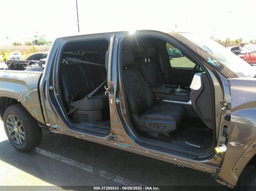 TOYOTA TUNDRA 4WD PLATINUM HYBRID 2023