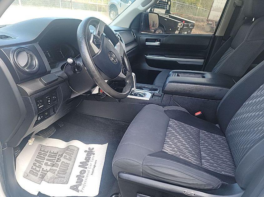 TOYOTA TUNDRA DOUBLE CAB SR/DOUBLE CAB SR5/DOUBLE CAB TRD PRO 2020