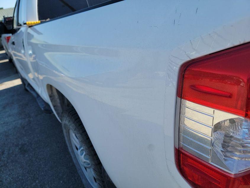 TOYOTA TUNDRA DOUBLE CAB SR/DOUBLE CAB SR5/DOUBLE CAB TRD PRO 2020