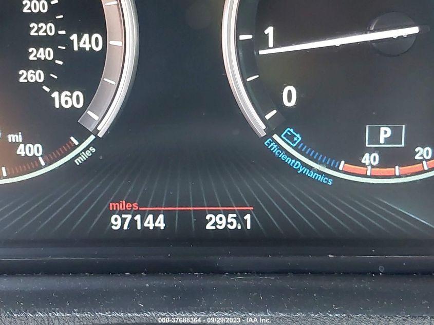 BMW X3 XDRIVE28I 2016