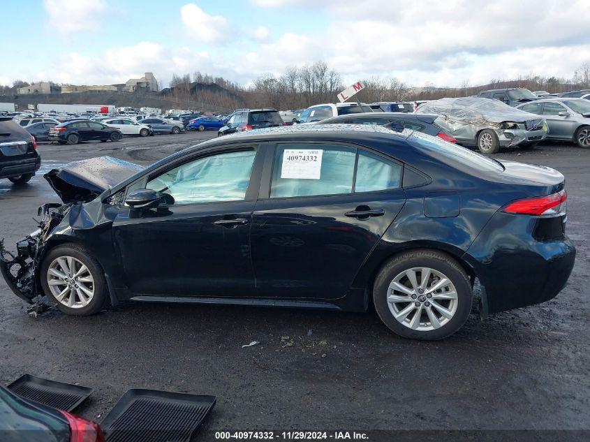 TOYOTA COROLLA LE 2024