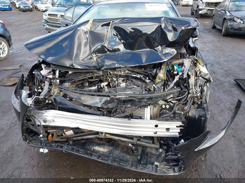 TOYOTA COROLLA LE 2024