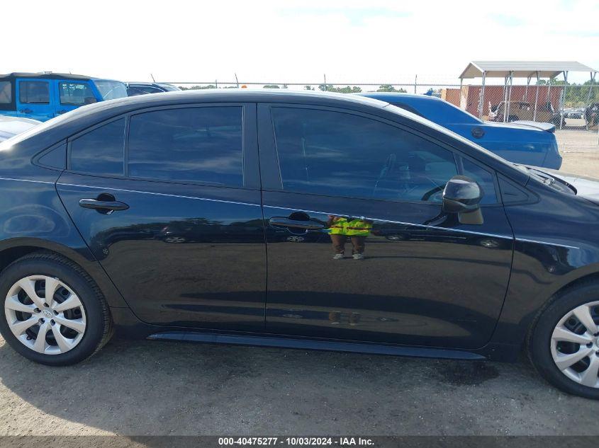 TOYOTA COROLLA LE 2024