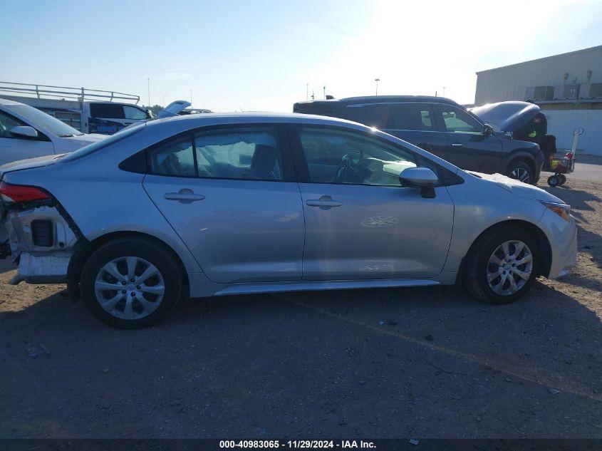 TOYOTA COROLLA LE 2024