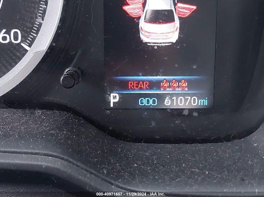 TOYOTA COROLLA LE 2021