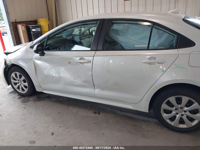 TOYOTA COROLLA LE 2022