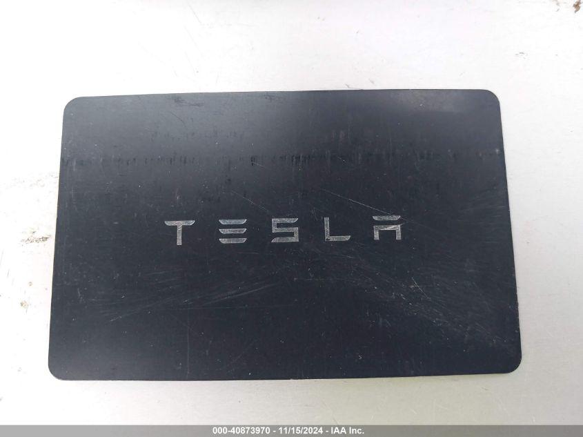 TESLA MODEL 3 REAR-WHEEL DRIVE 2023